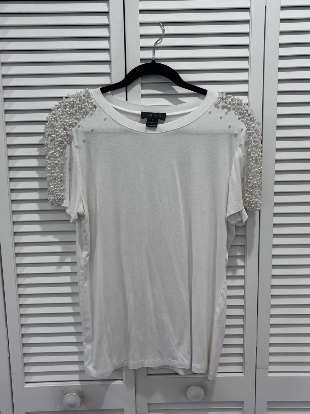 Gracia White Short Sleeve Tee with Pearl-Embellished Shoulders